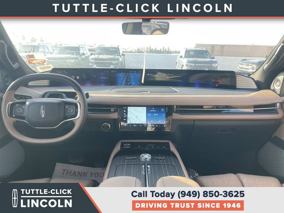 2027 Lincoln Navigator L Black Label - Image 2
