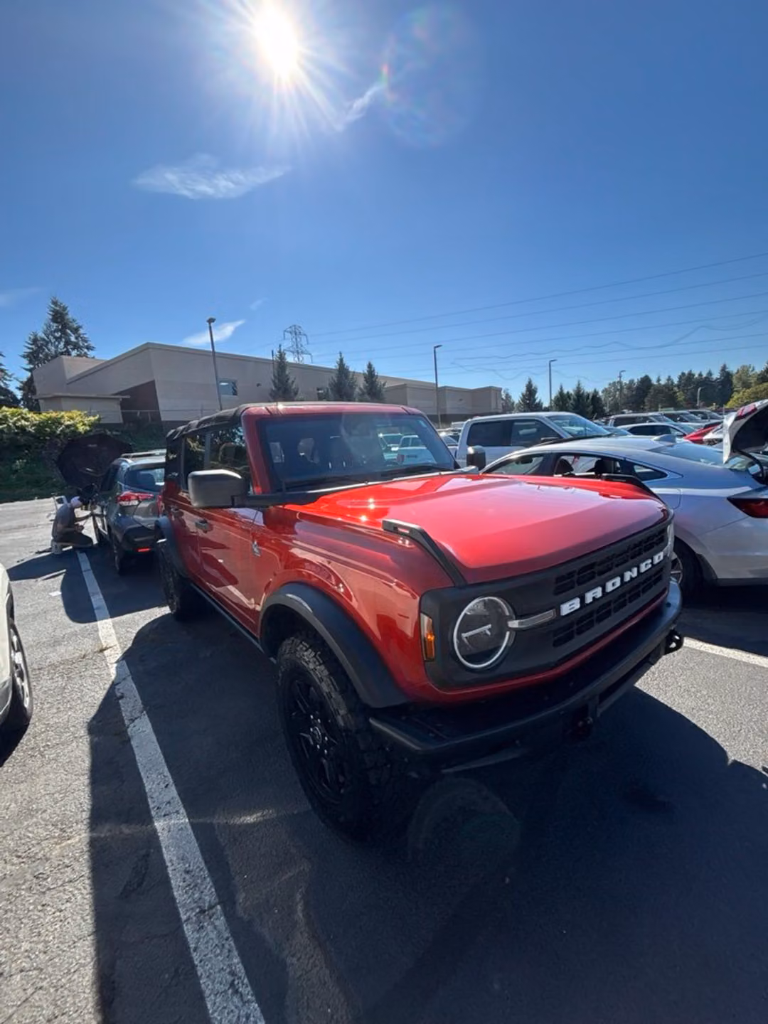 2022 Ford Bronco Black Diamond - Image 3