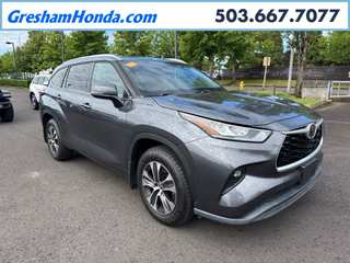 2020 Toyota Highlander XLE