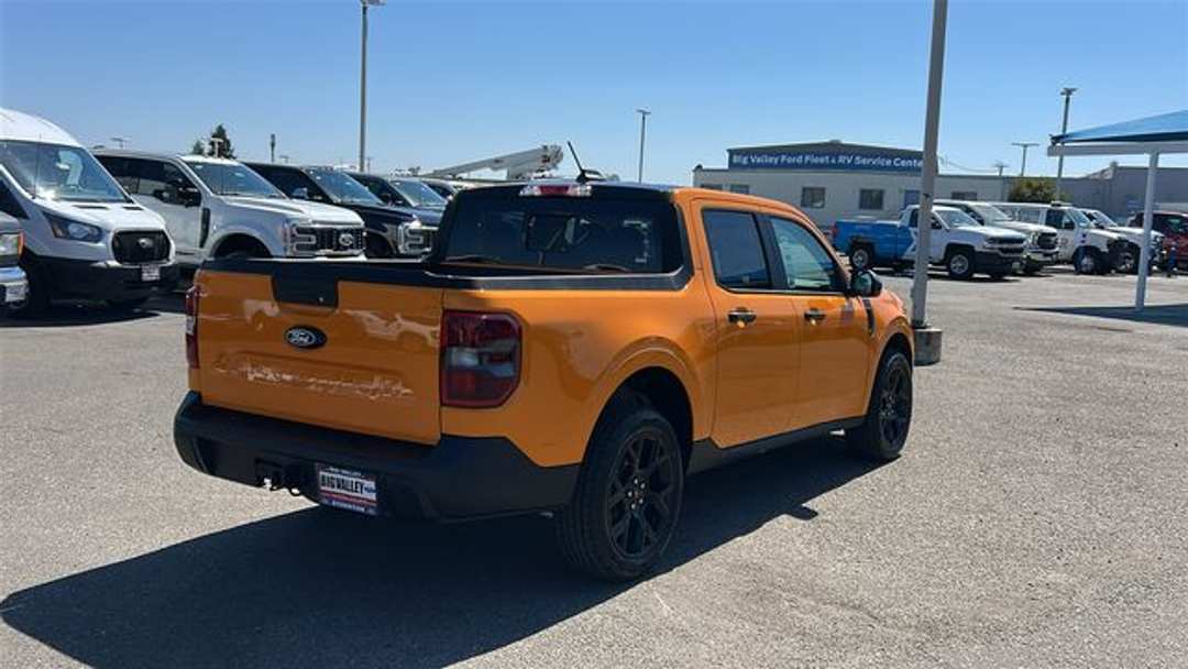 2026 Ford Maverick XLT - Image 3