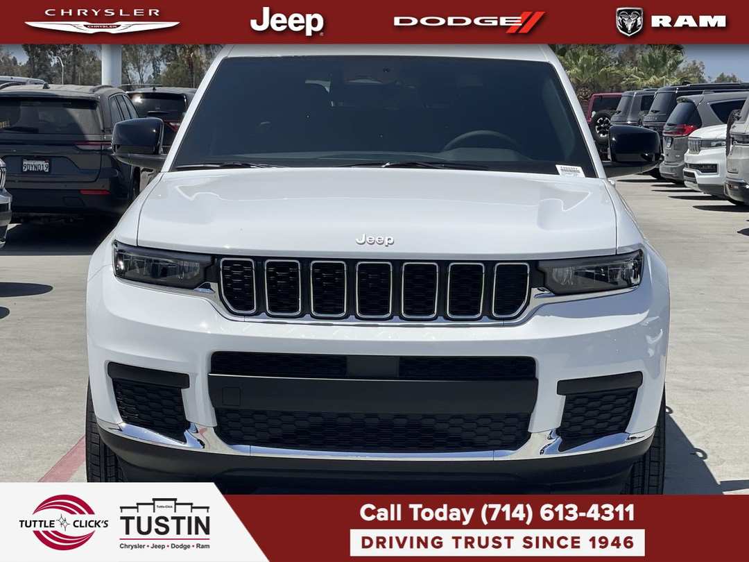 2026 Jeep Grand Cherokee L Laredo X - Image 2