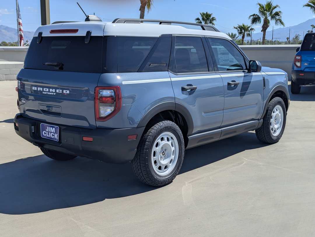 2026 Ford Bronco Sport Heritage - Image 2