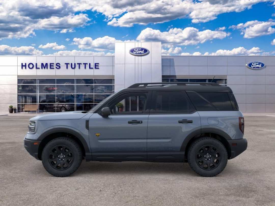 2026 Ford Bronco Sport Badlands - Image 3