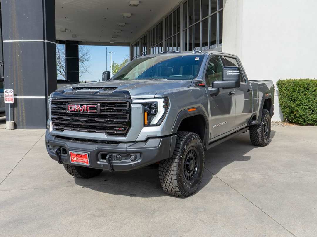 2026 GMC Sierra 2500Hd AT4X - Image 3