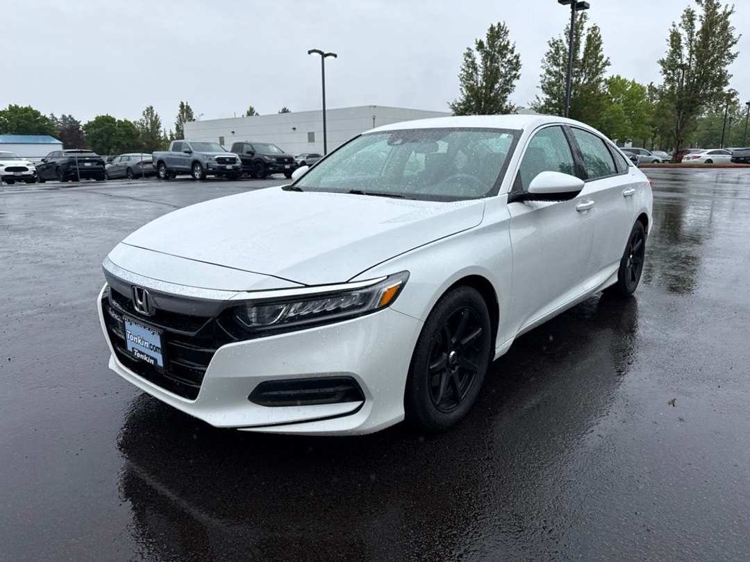 2019 Honda Accord LX - Image 3