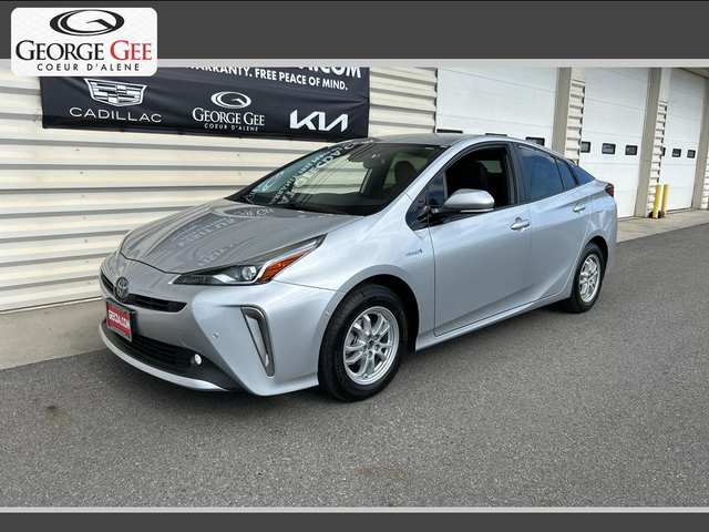 2019 Toyota Prius XLE