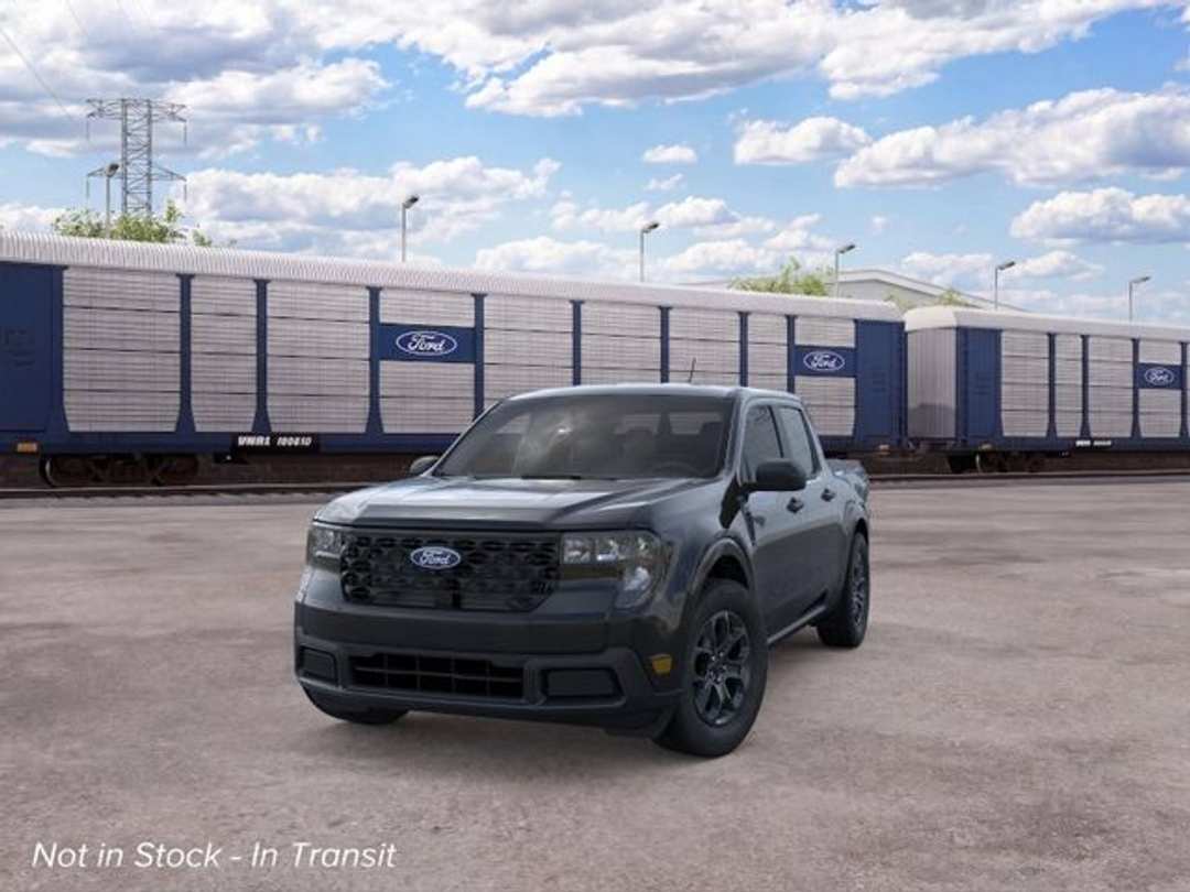 2026 Ford Maverick XLT - Image 2