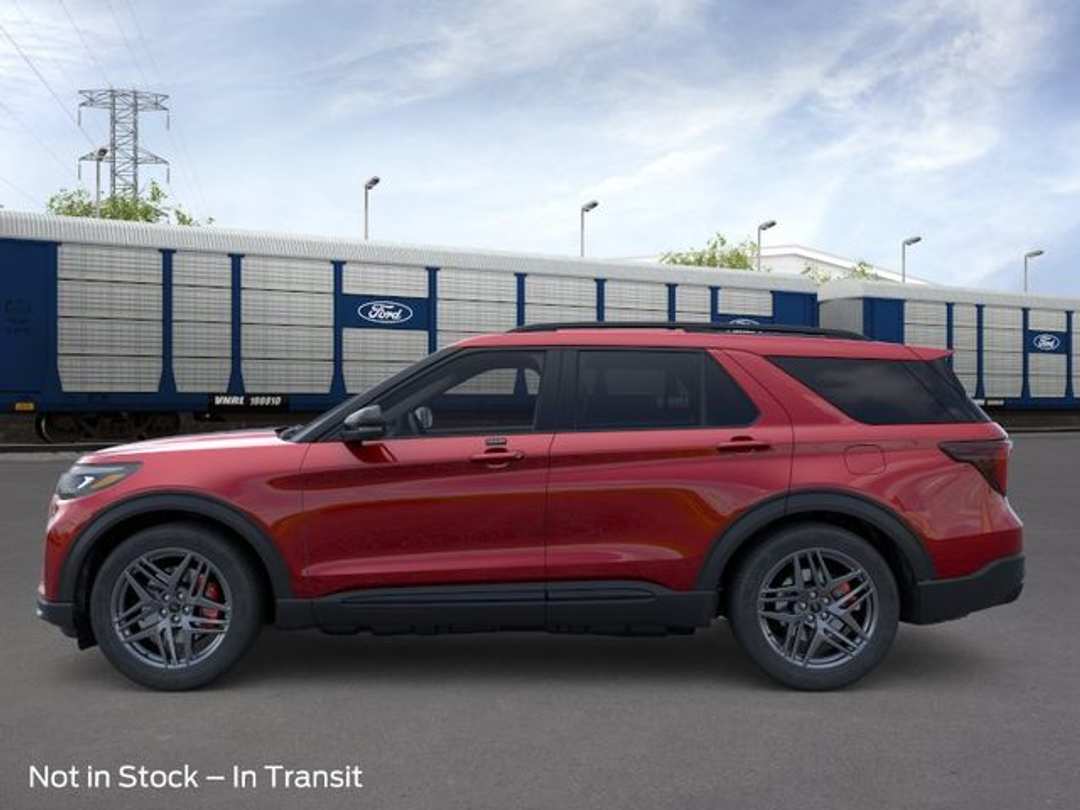 2026 Ford Explorer ST - Image 3