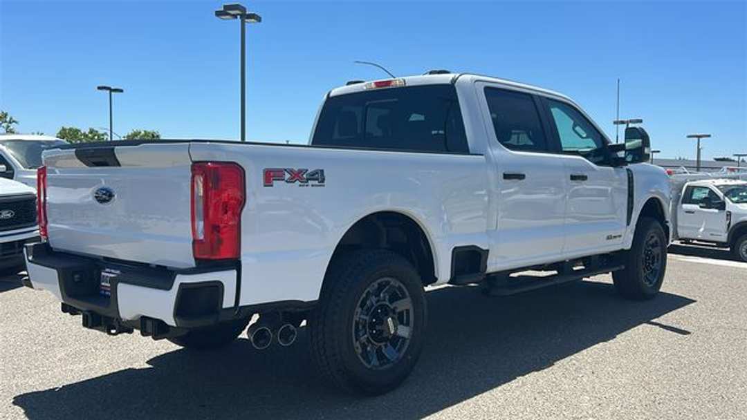 2026 Ford F-250Sd XL - Image 3