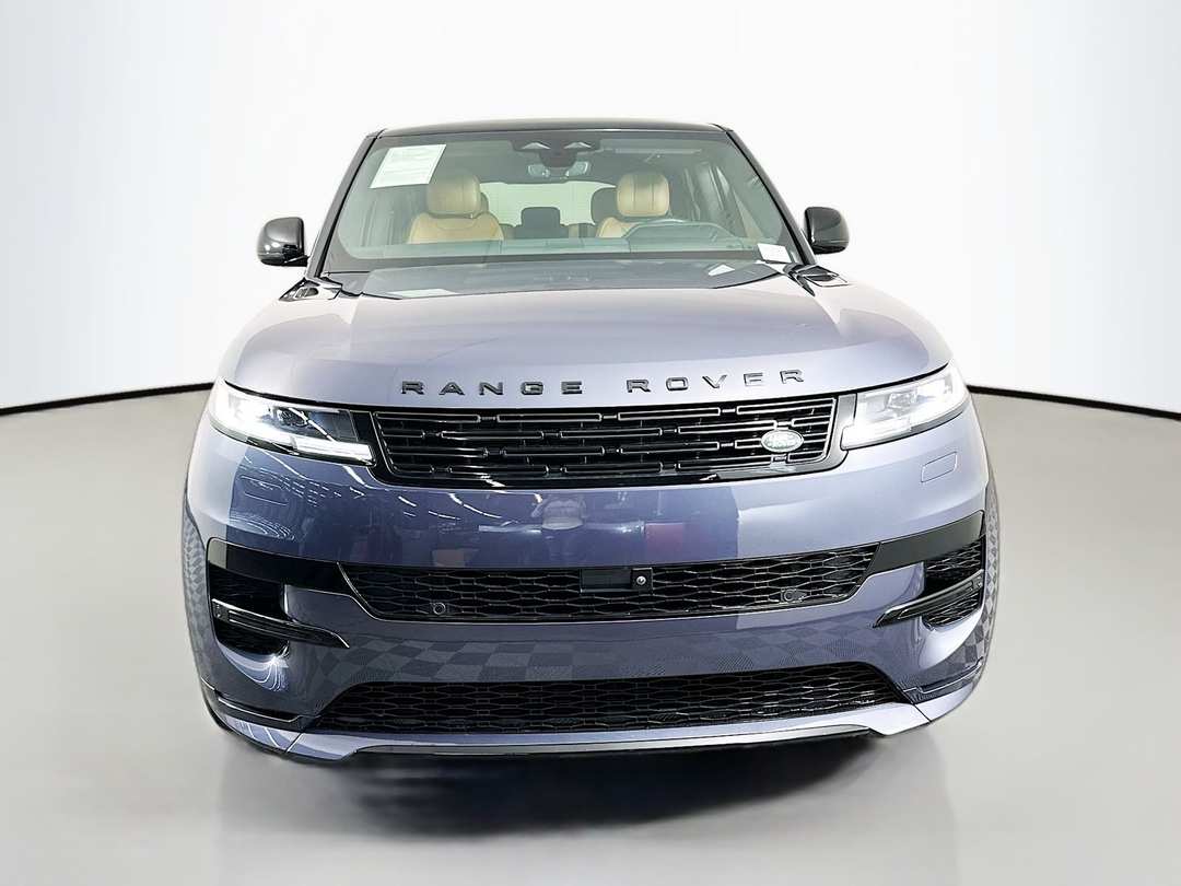 2024 Land Rover Range Rover Sport Dynamic SE - Image 2