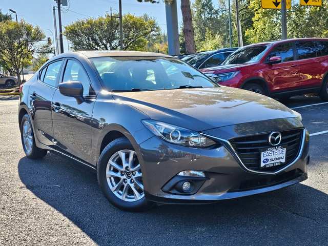 2016 MAZDA Mazda3 i Grand Touring