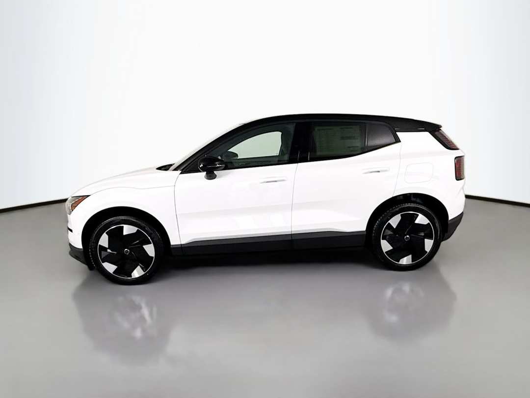 2026 Volvo Ex30 Twin Motor Performance Ultra - Image 2