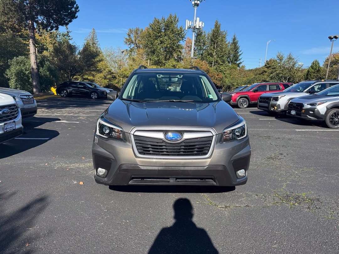 2021 Subaru Forester Premium - Image 2