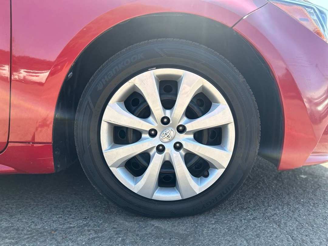 2021 Toyota Corolla LE - Image 2