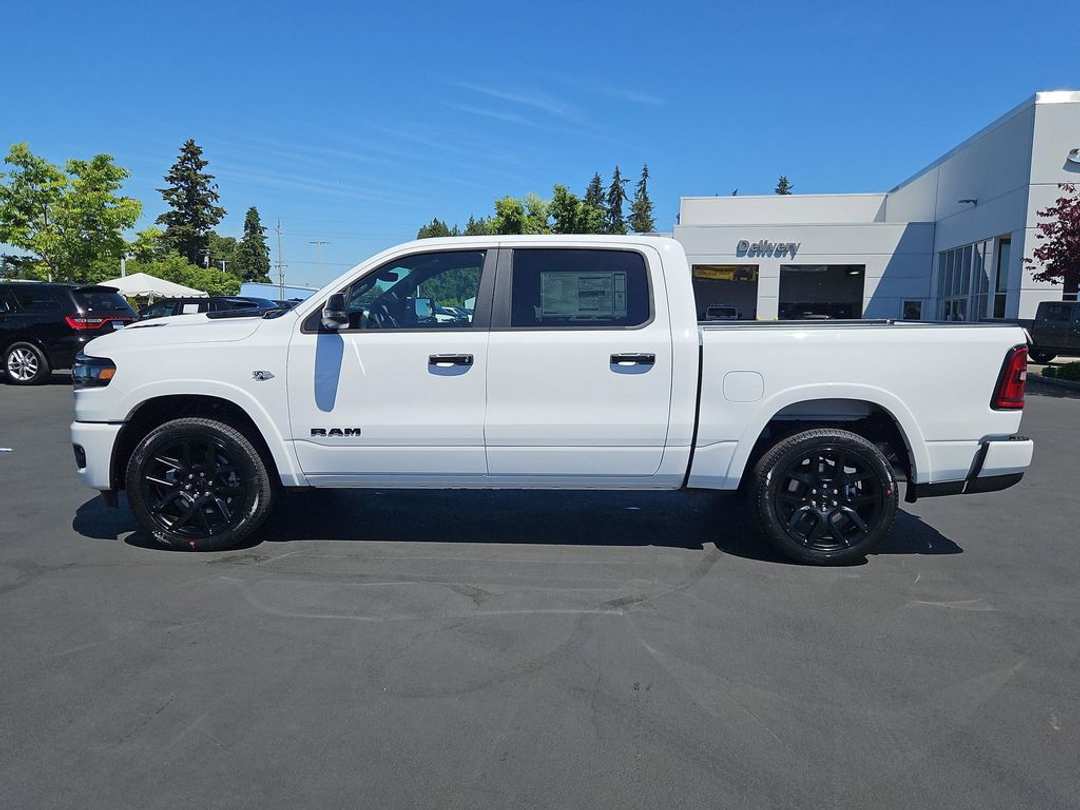 2026 Ram 1500 Laramie - Image 3