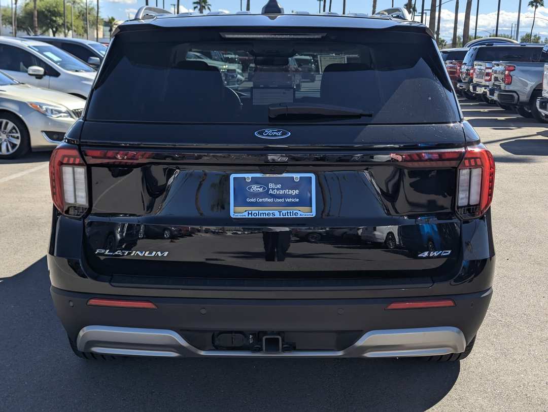 2026 Ford Explorer Platinum - Image 3