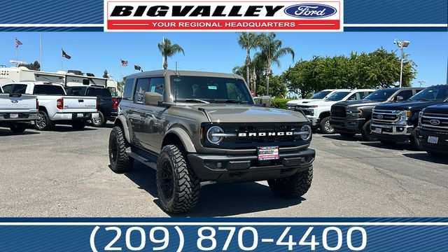 2026 Ford Bronco Outer Banks