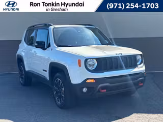 2023 Jeep Renegade Trailhawk