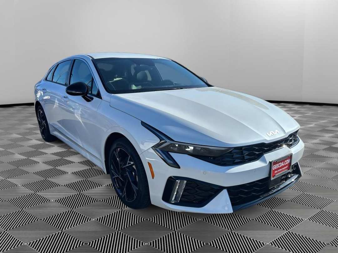 2026 Kia K5 GTLine - Image 3