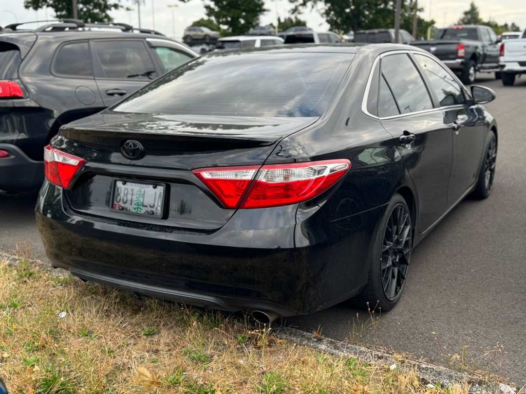 2017 Toyota Camry SE - Image 2