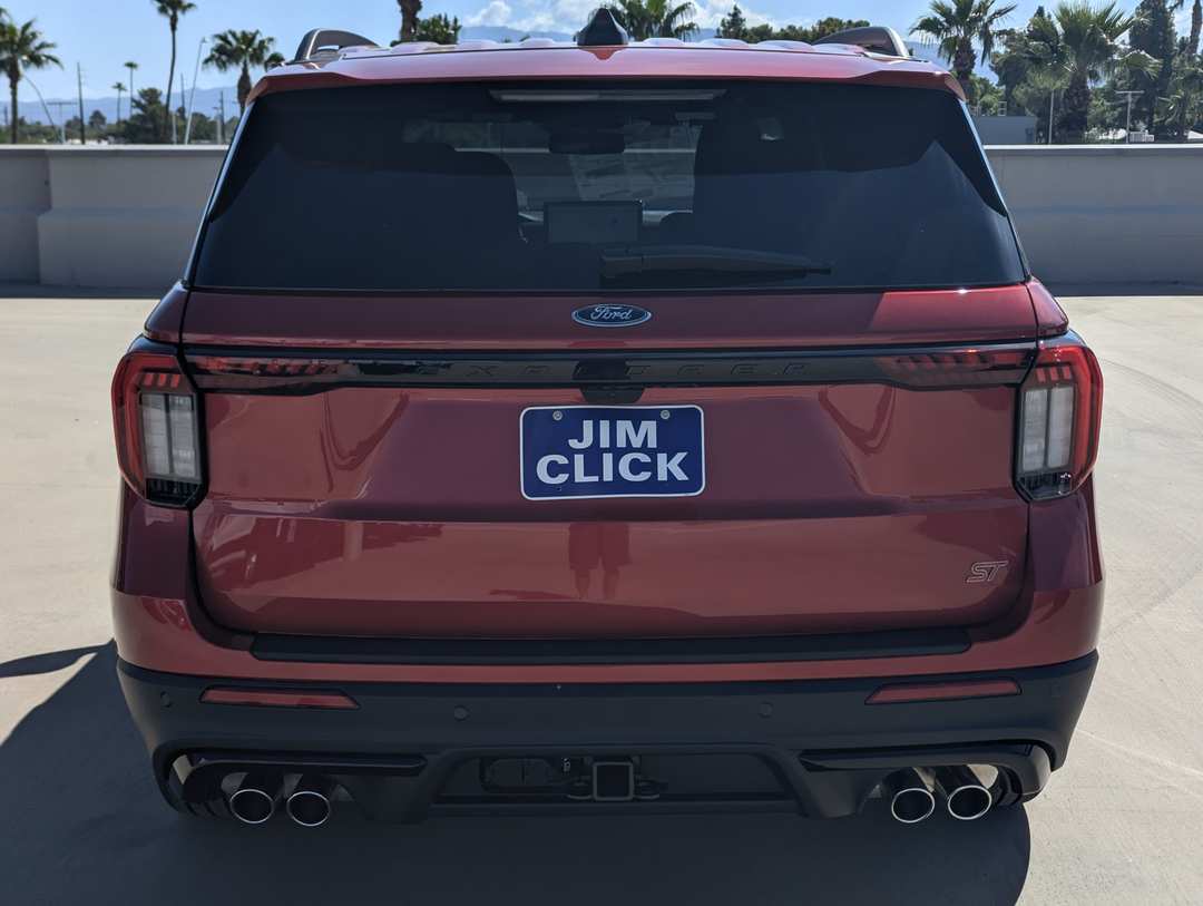 2026 Ford Explorer ST - Image 3