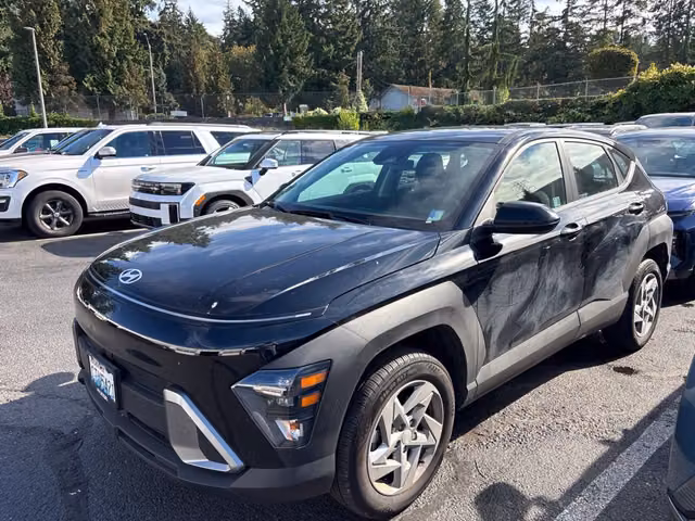 2025 Hyundai Kona SE
