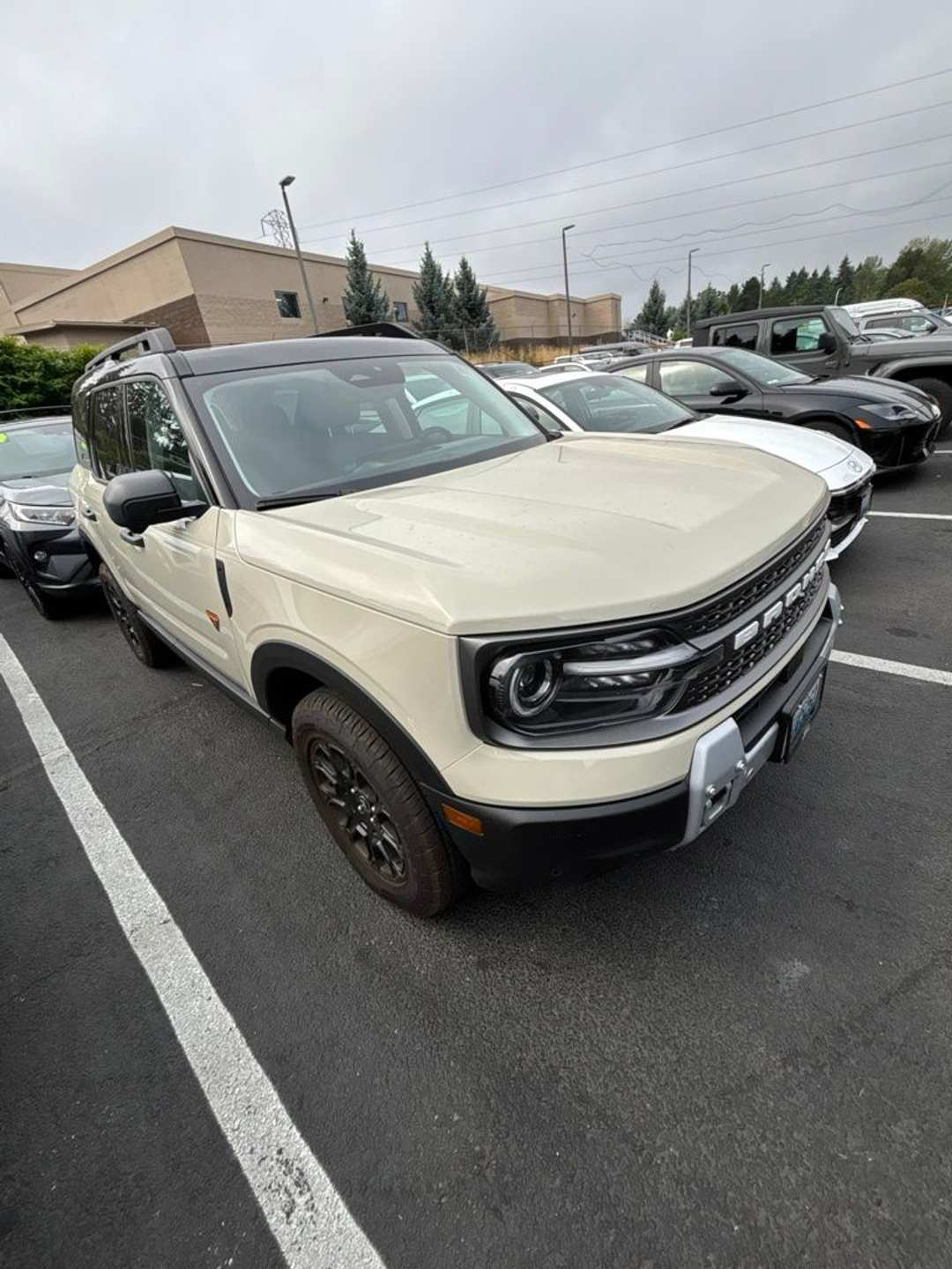 2025 Ford Bronco Sport Badlands - Image 3