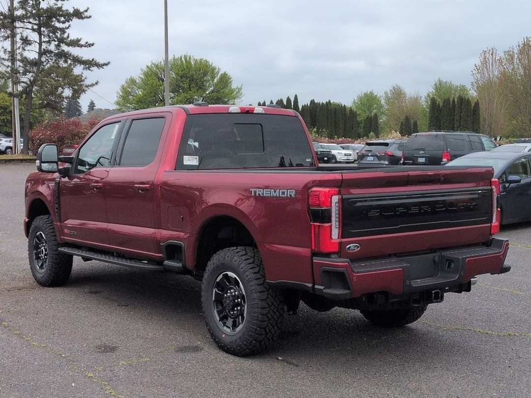 2026 Ford F-350Sd Platinum - Image 3