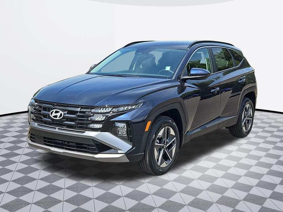 2026 Hyundai Tucson Hybrid SEL - Image 2