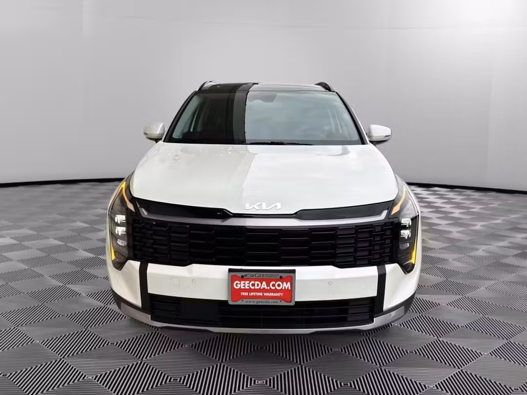 2026 Kia Sportage Hybrid EX - Image 2