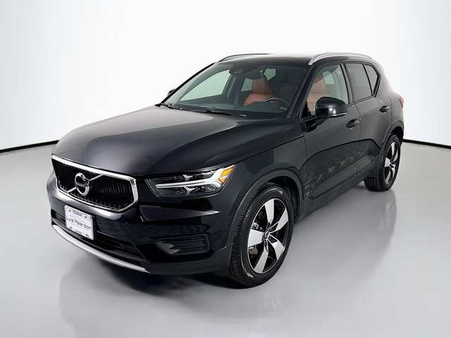 2020 Volvo Xc40 Momentum