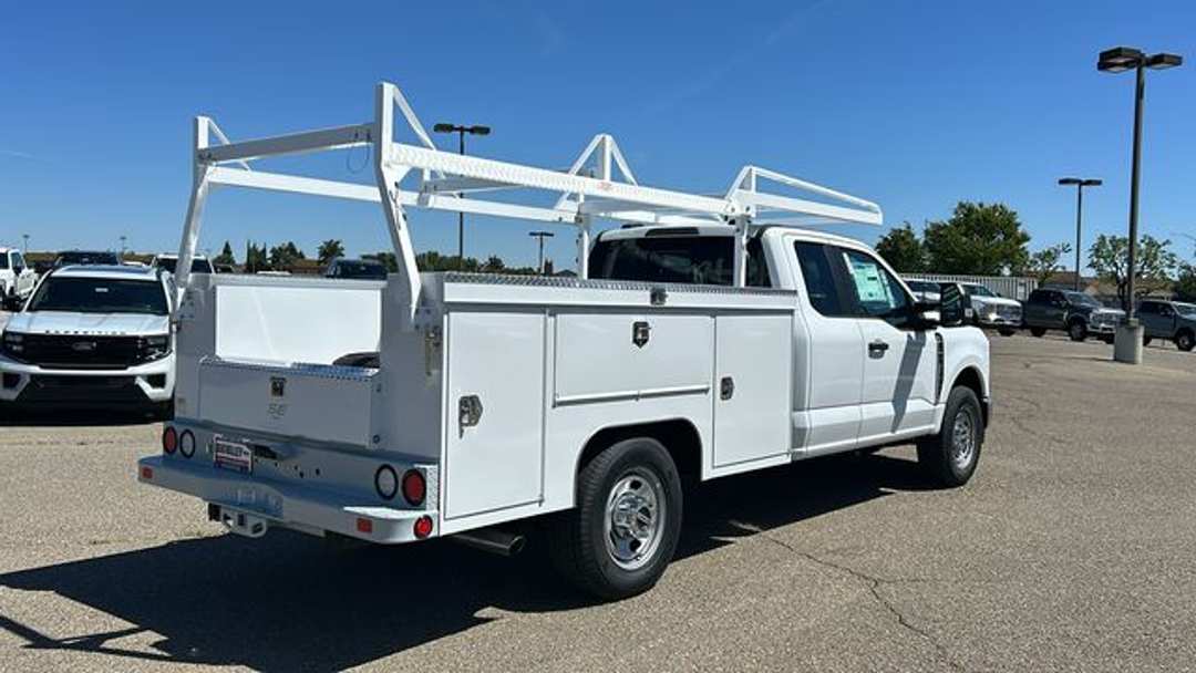 2026 Ford F-350Sd XL - Image 3