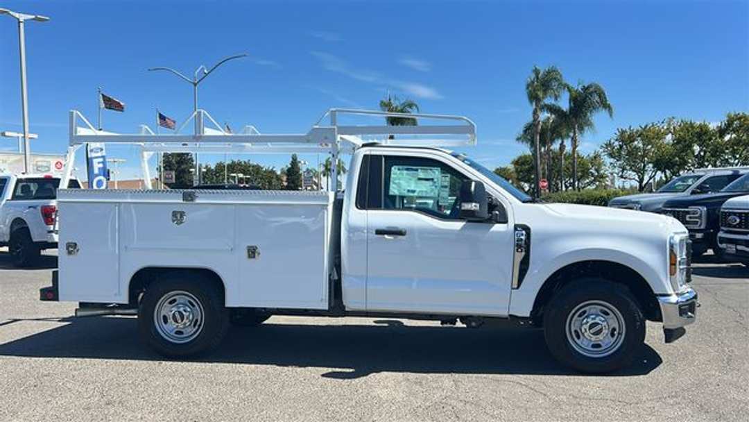 2026 Ford F-250Sd XL - Image 2