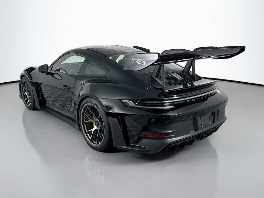 2025 Porsche 911 GT3 RS - Image 3