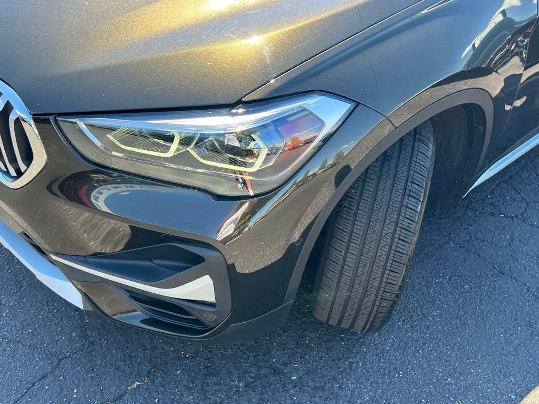 2020 BMW X1 xDrive28i - Image 3