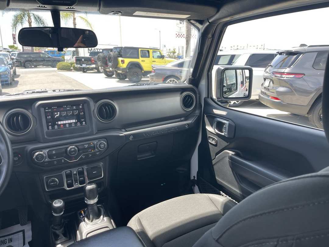 2018 Jeep Wrangler Unlimited Sport S - Image 3