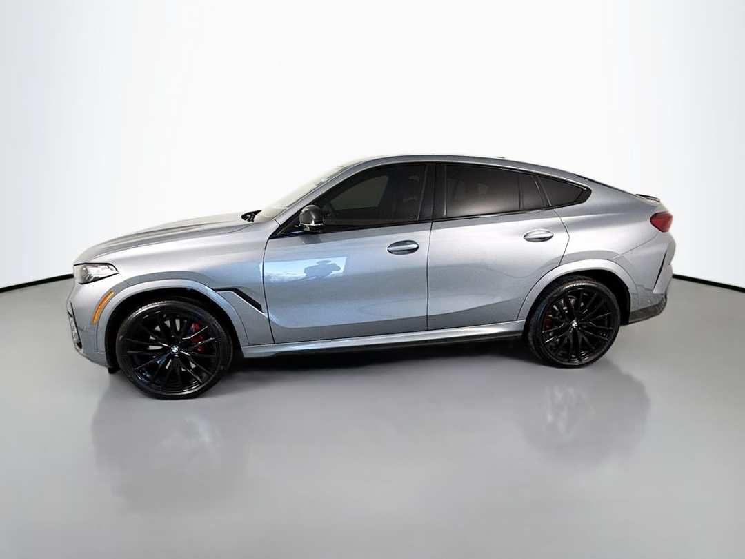 2025 BMW X6 M60i - Image 2