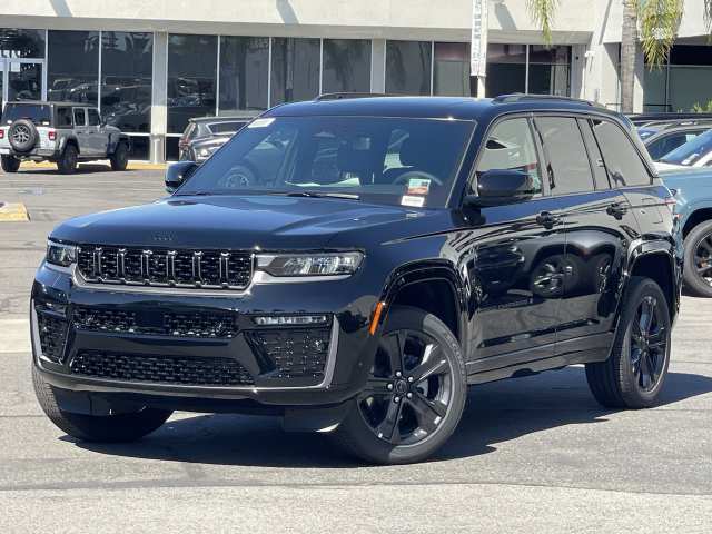 2027 Jeep Grand Cherokee Limited Reserve
