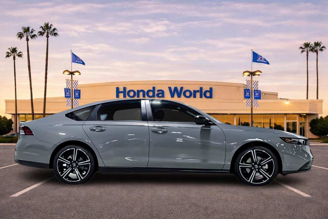 2026 Honda Accord Hybrid Sport - Image 3