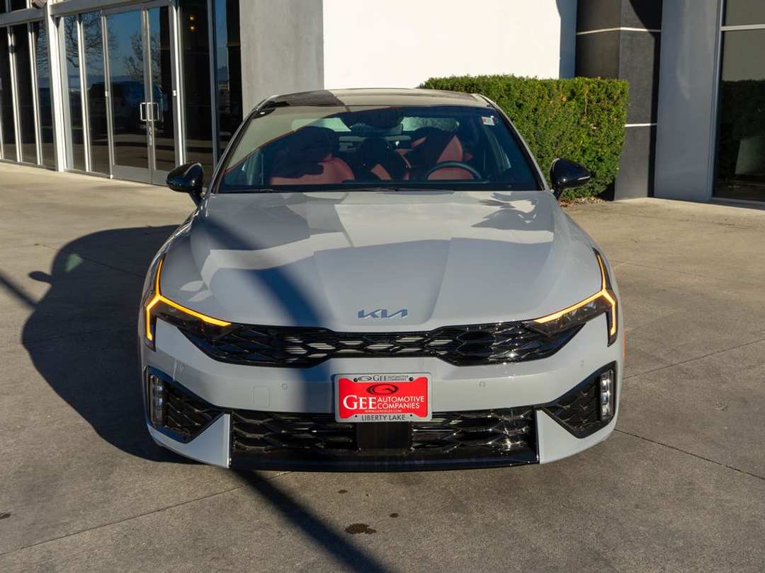 2026 Kia K5 GTLine - Image 2