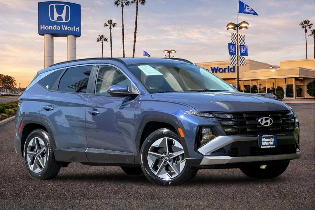 2025 Hyundai Tucson SEL - Image 2