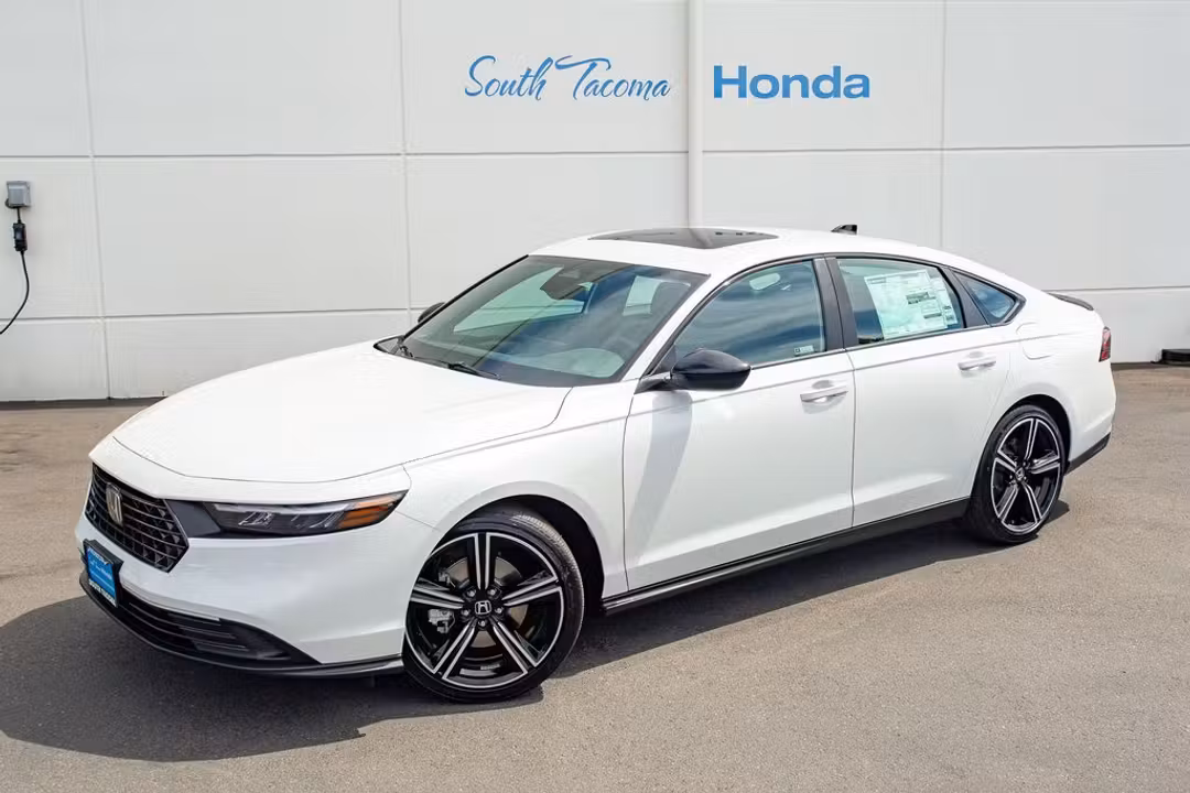 2026 Honda Accord Hybrid Sport - Image 2