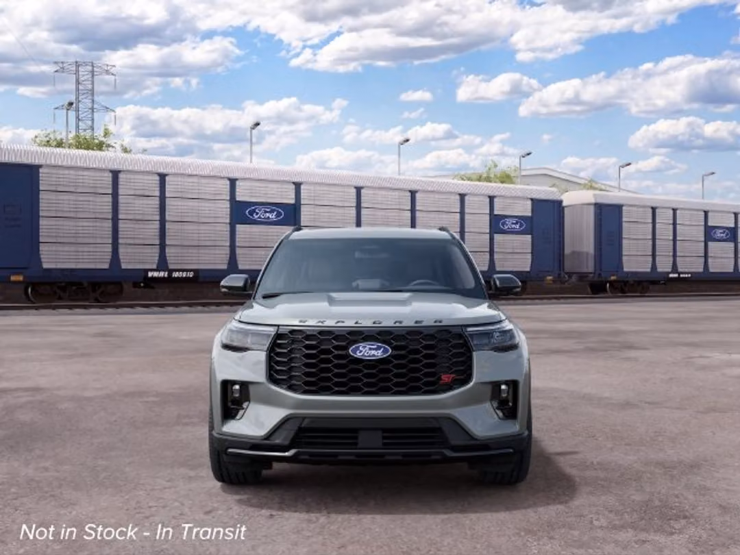 2027 Ford Explorer ST - Image 3