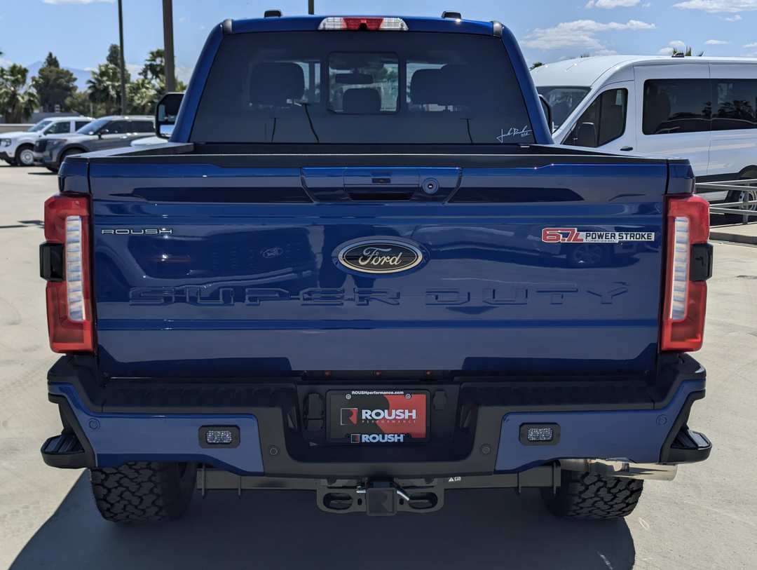 2026 Ford Super Duty F-250 Srw LARIAT - Image 3