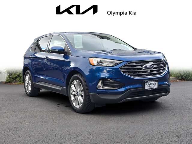 2022 Ford Edge Titanium