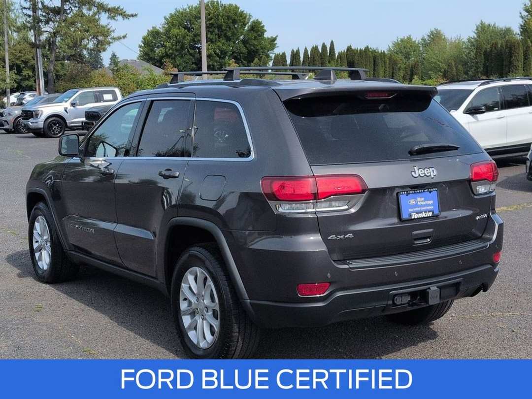 2021 Jeep Grand Cherokee Laredo E - Image 3