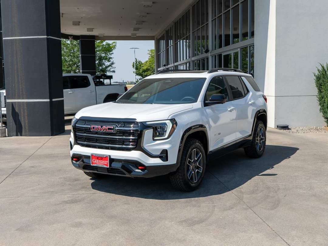 2026 GMC Terrain AT4 - Image 3