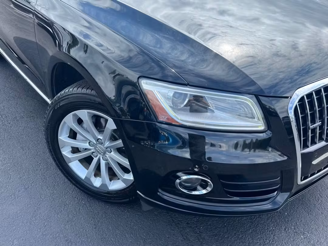 2016 Audi Q5 2.0T Premium Plus - Image 2