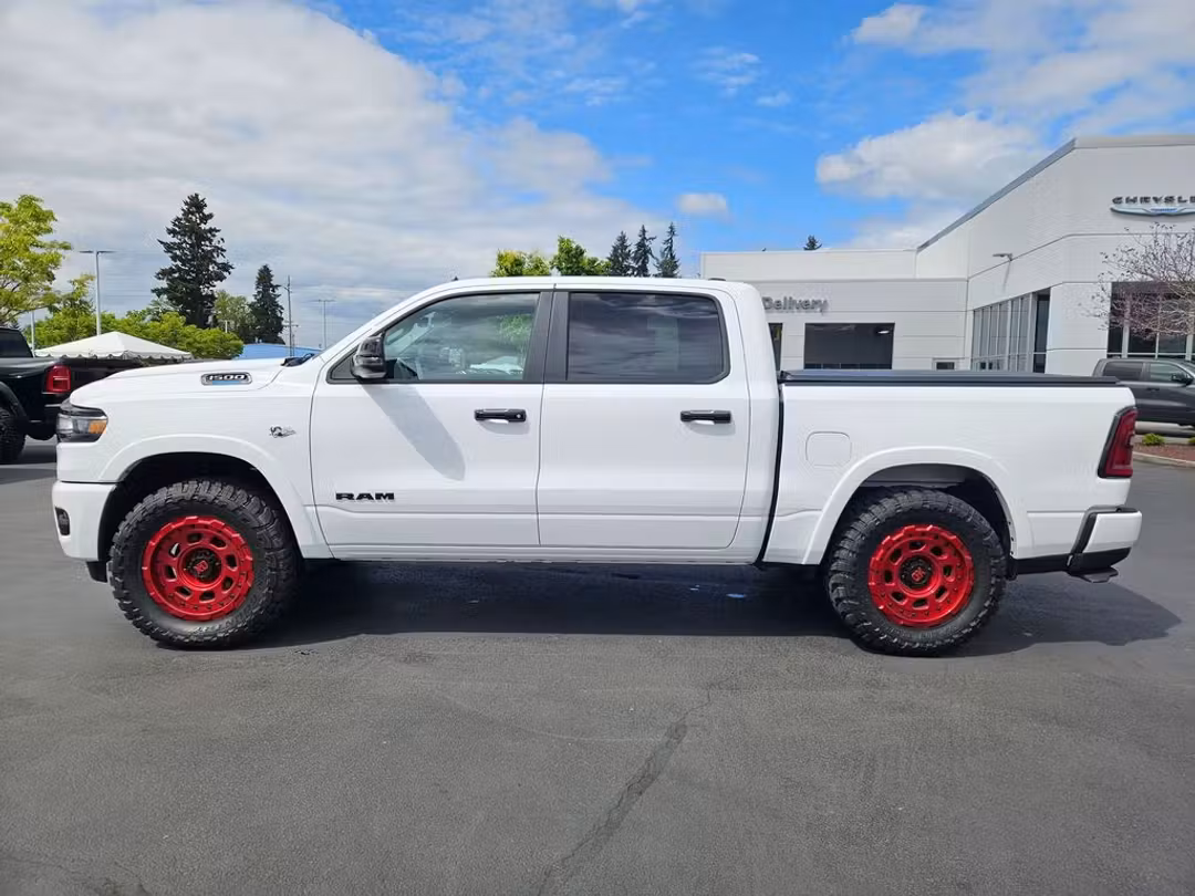 2026 Ram 1500 Big Horn/Lone Star - Image 3