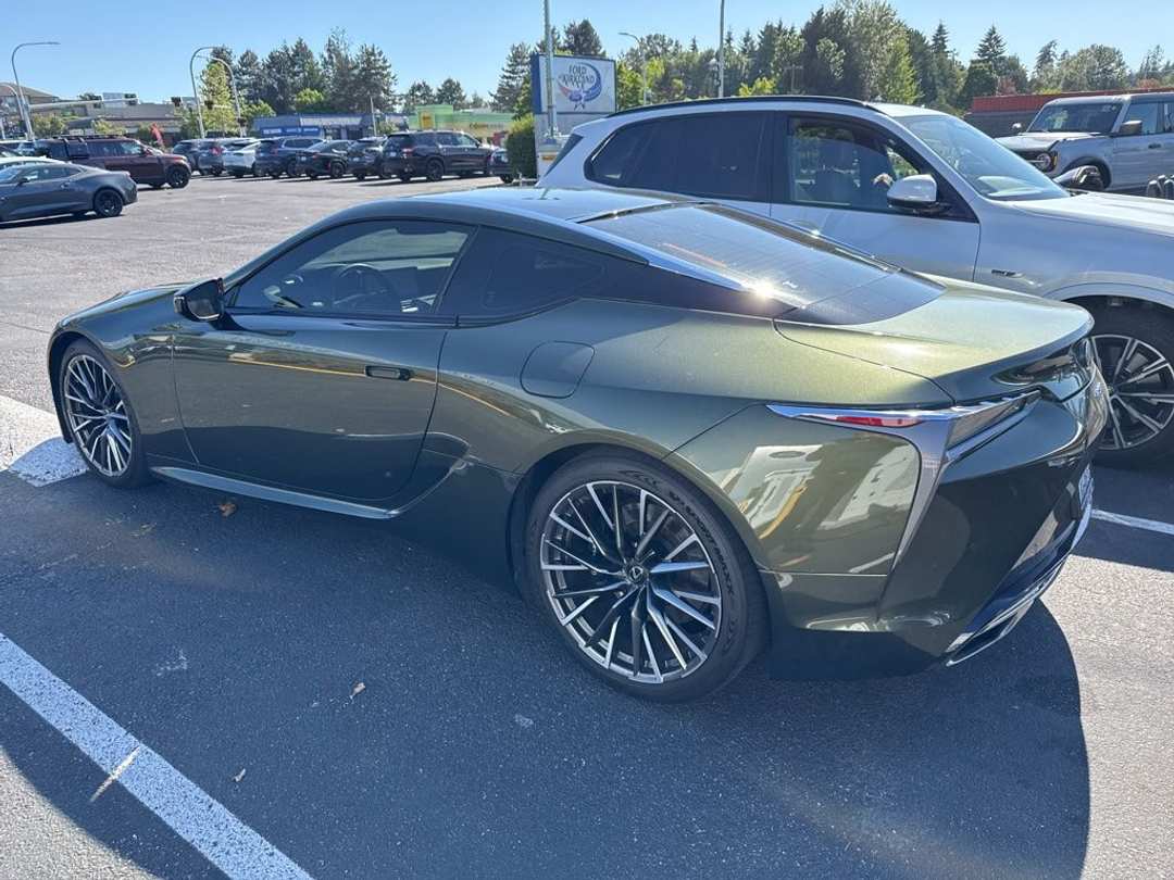 2024 Lexus Lc 500 - Image 3
